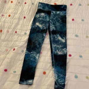 Old navy active, navy blue and white pants